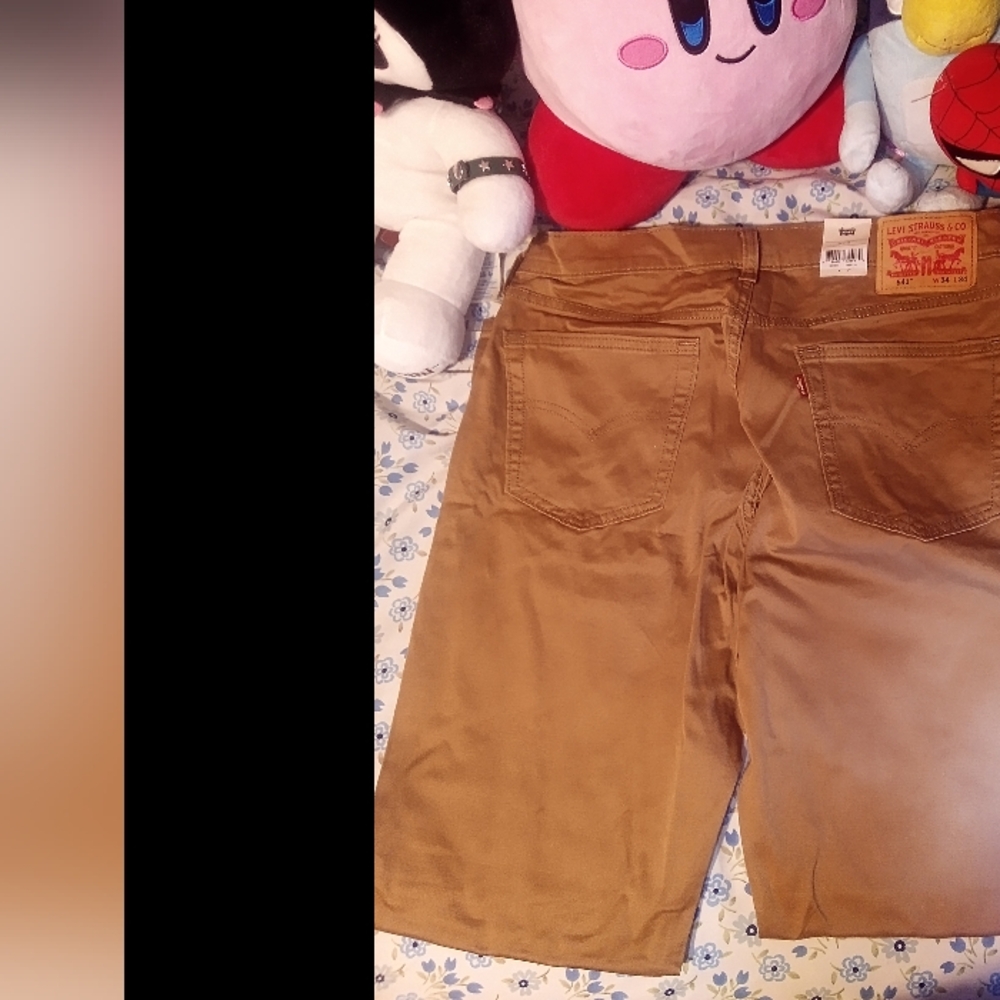 Brand NEW Levi's Jeans